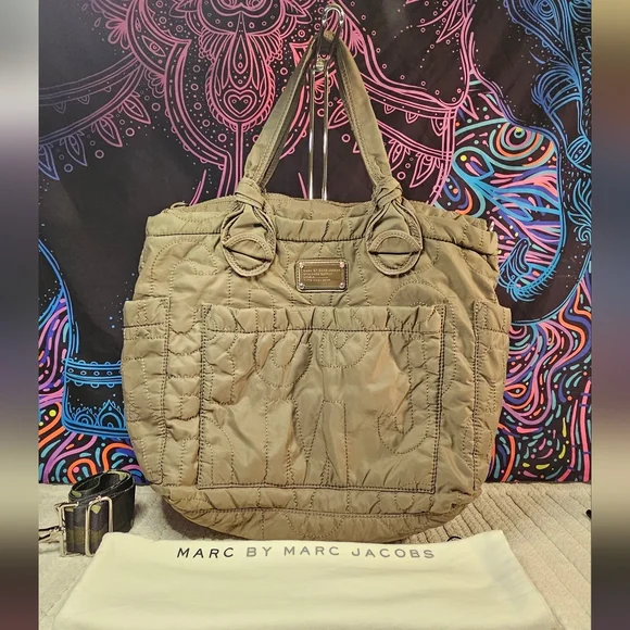 Marc by Marc Jacobs Quilted Baby Bag - Picture 2 of 16